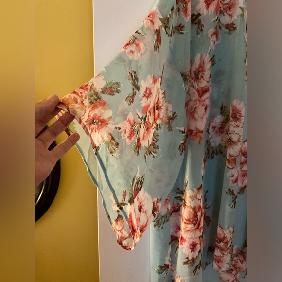 B.O.G Collective Kimono NWT - Picture 5 of 5